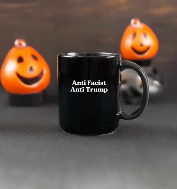 Anti fascist anti Trump Mug