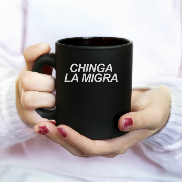 Chinga La Migra Abolish ICE Mug