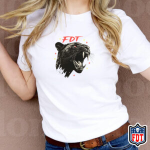 FDT Anti Trump T-Shirt - Statue of Liberty Holding Resist