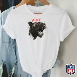 FDT Anti Trump T-Shirt - Statue of Liberty Holding Resist