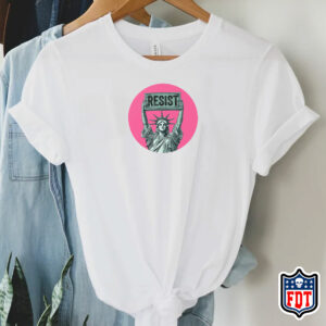 Statue of Liberty holding Resist FDT T-Shirt